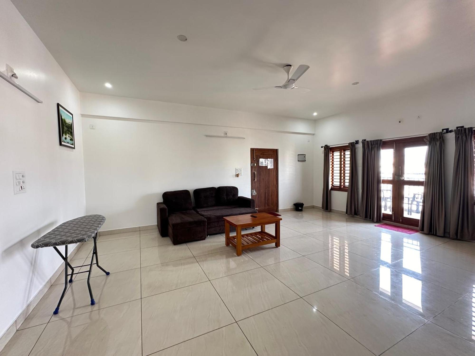 Ss Luxury Comforts A 2Bhk Service Apartment Chikmagalūr Eksteriør bilde