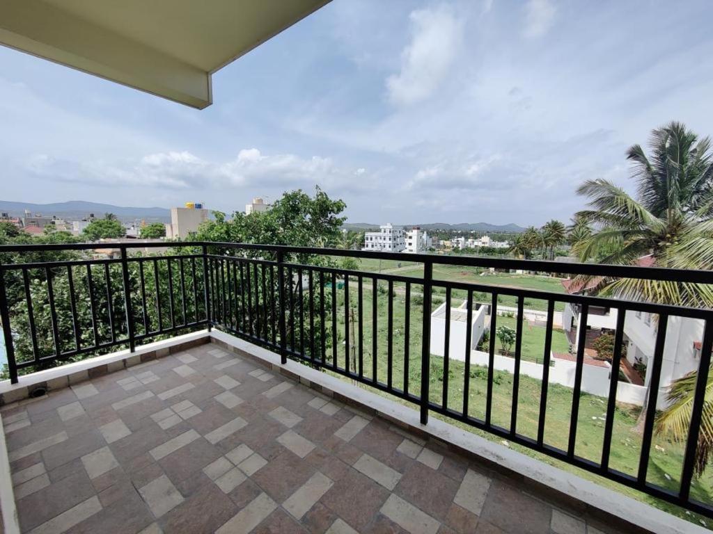 Ss Luxury Comforts A 2Bhk Service Apartment Chikmagalūr Eksteriør bilde
